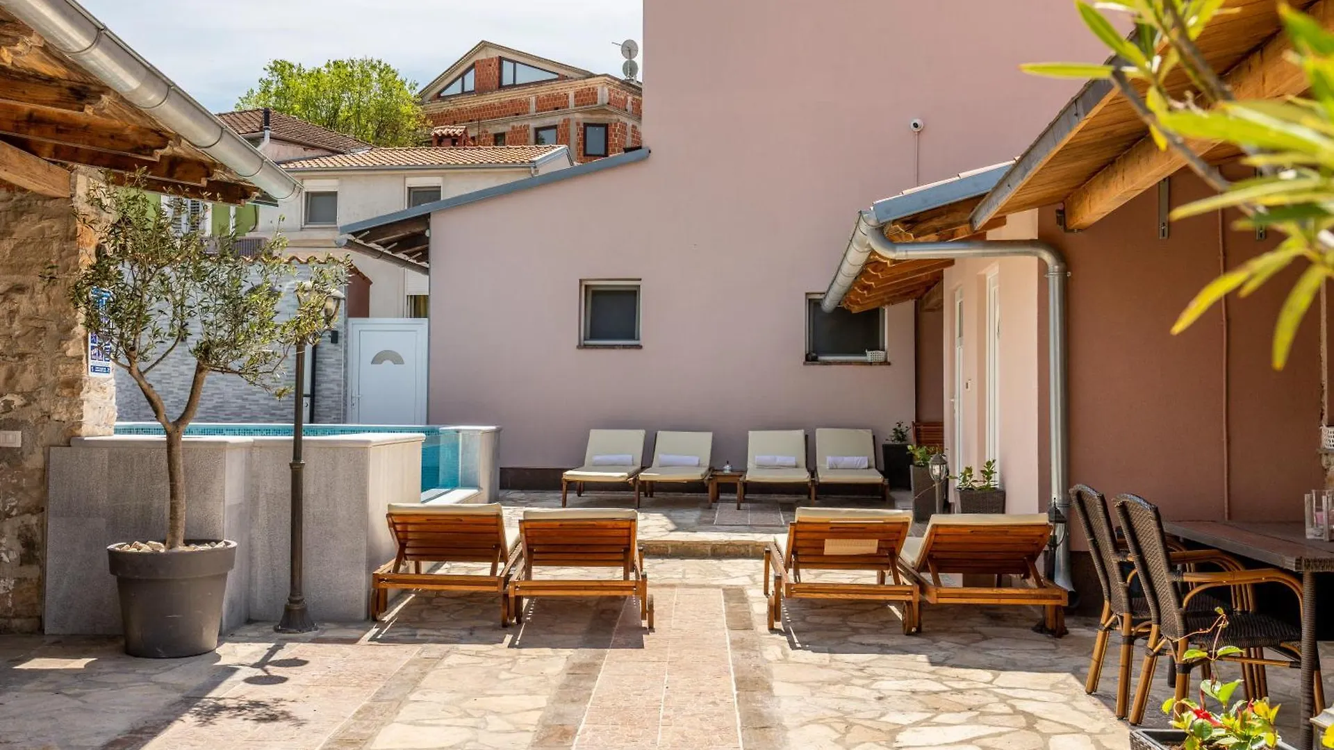 Apartment Anitea Pula