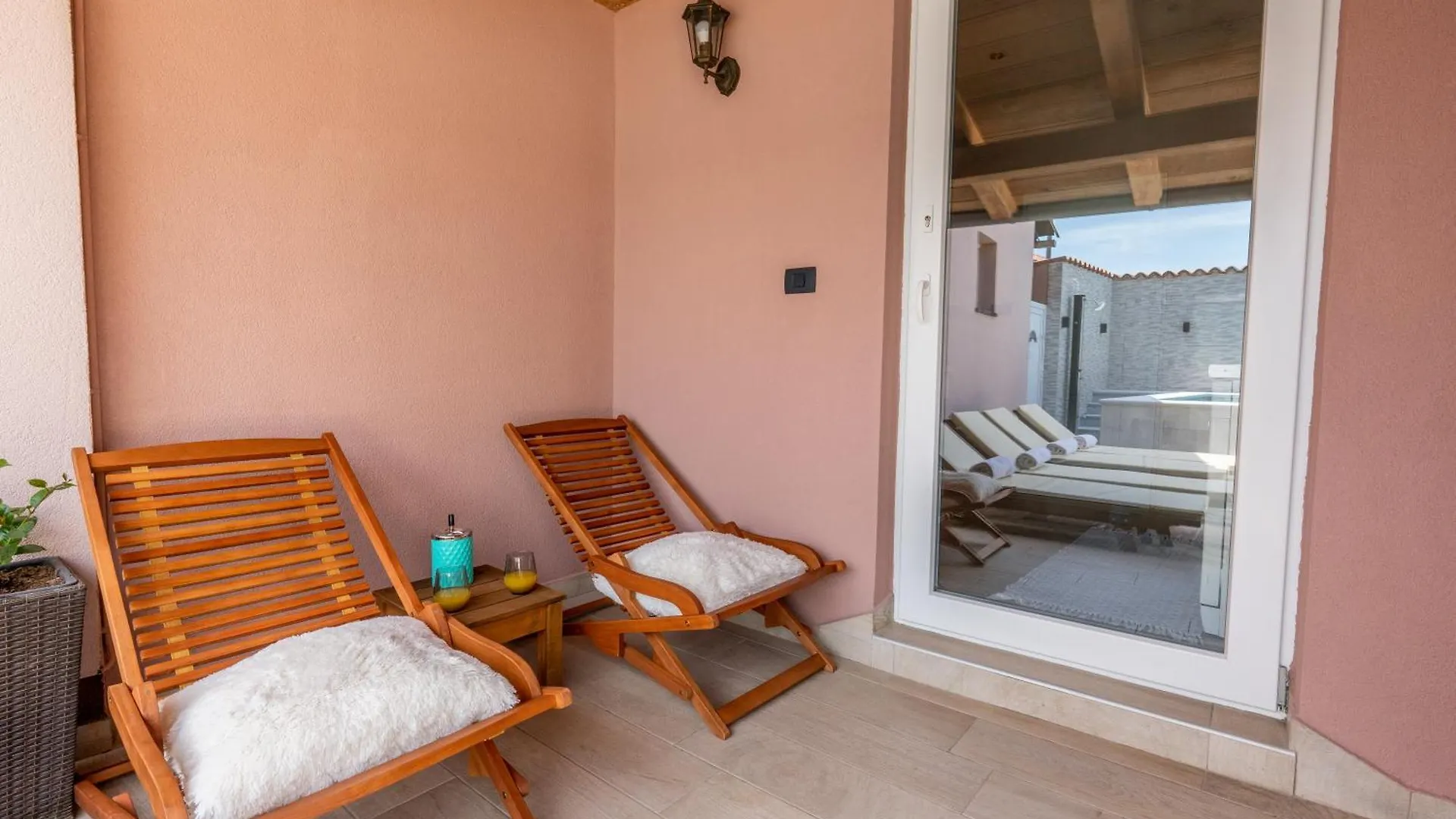 Apartment Anitea Pula 0*,  Croatia
